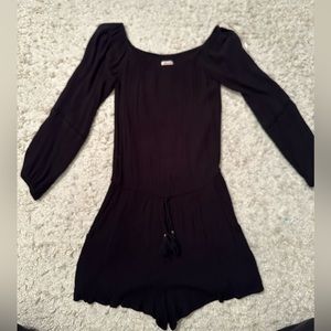 Long sleeve romper size small